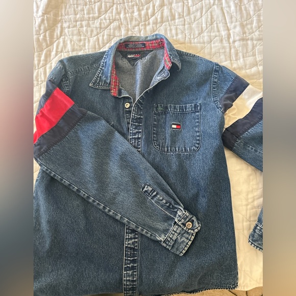 Tommy Hilfiger Denim Shirt with Red, Blue, and White Accents - Picture 5 of 5